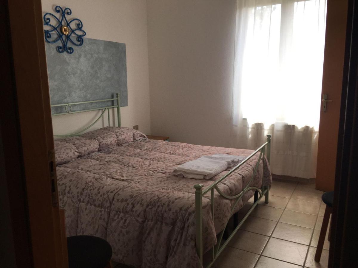 AZIENDA AGRITURISTICA S'ARGALASI - B&B - AFFITTACAMERE Loc S'Argalasi Austis Bagian luar foto