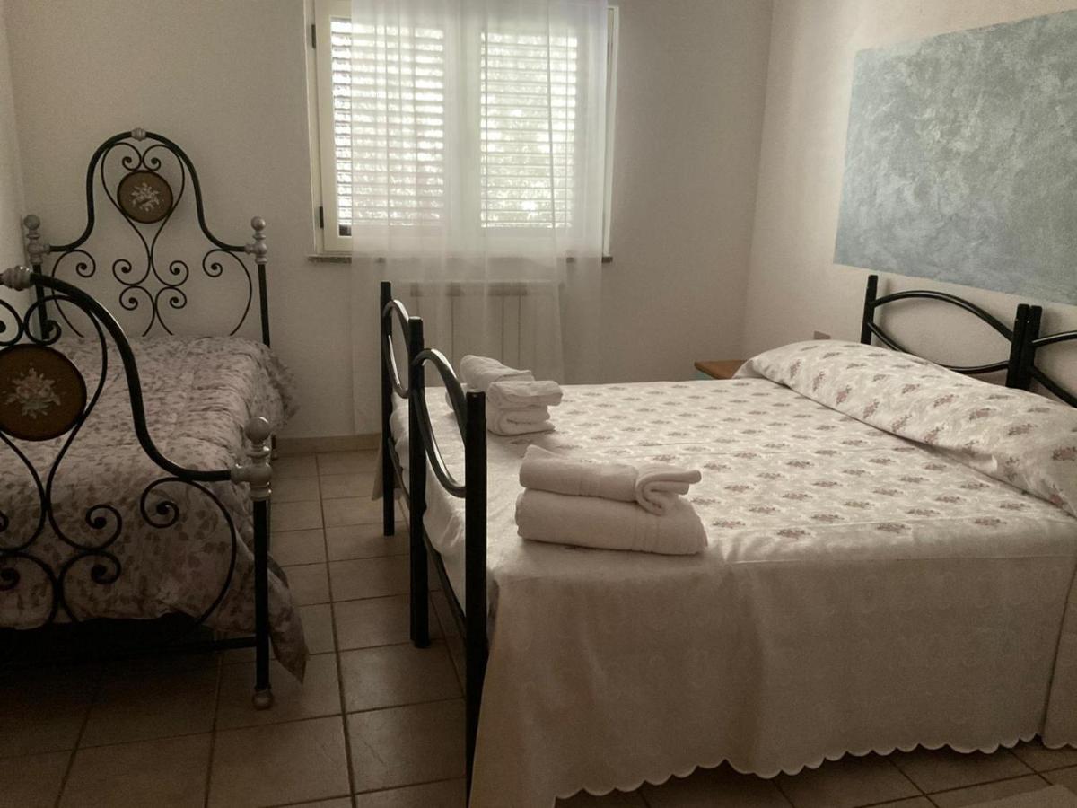 AZIENDA AGRITURISTICA S'ARGALASI - B&B - AFFITTACAMERE Loc S'Argalasi Austis Bagian luar foto