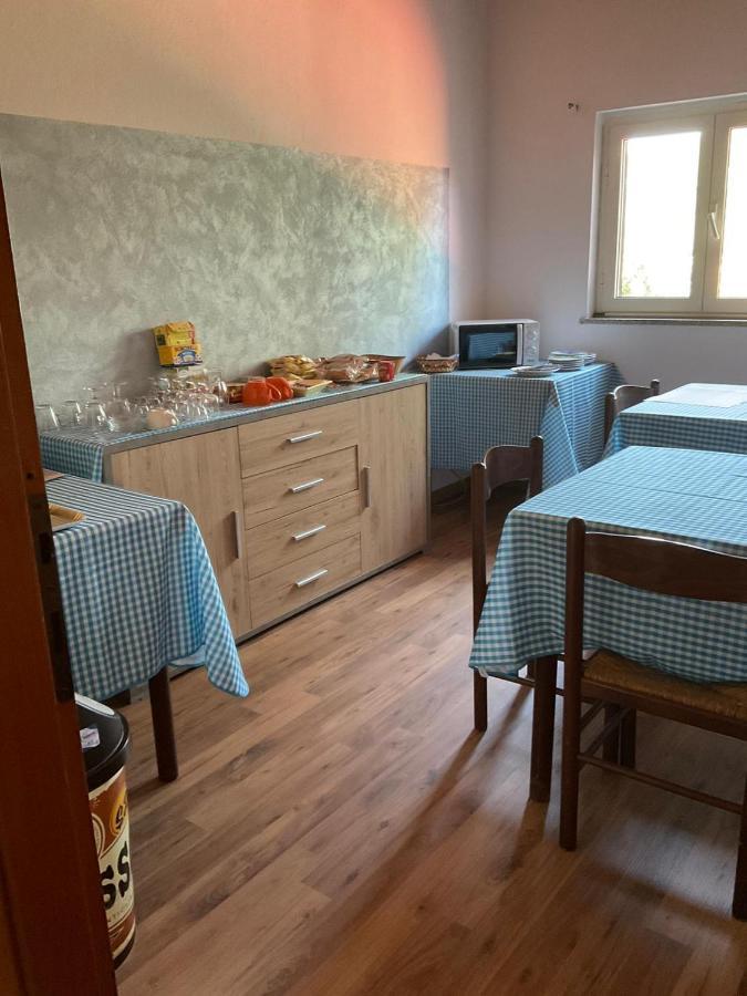AZIENDA AGRITURISTICA S'ARGALASI - B&B - AFFITTACAMERE Loc S'Argalasi Austis Bagian luar foto
