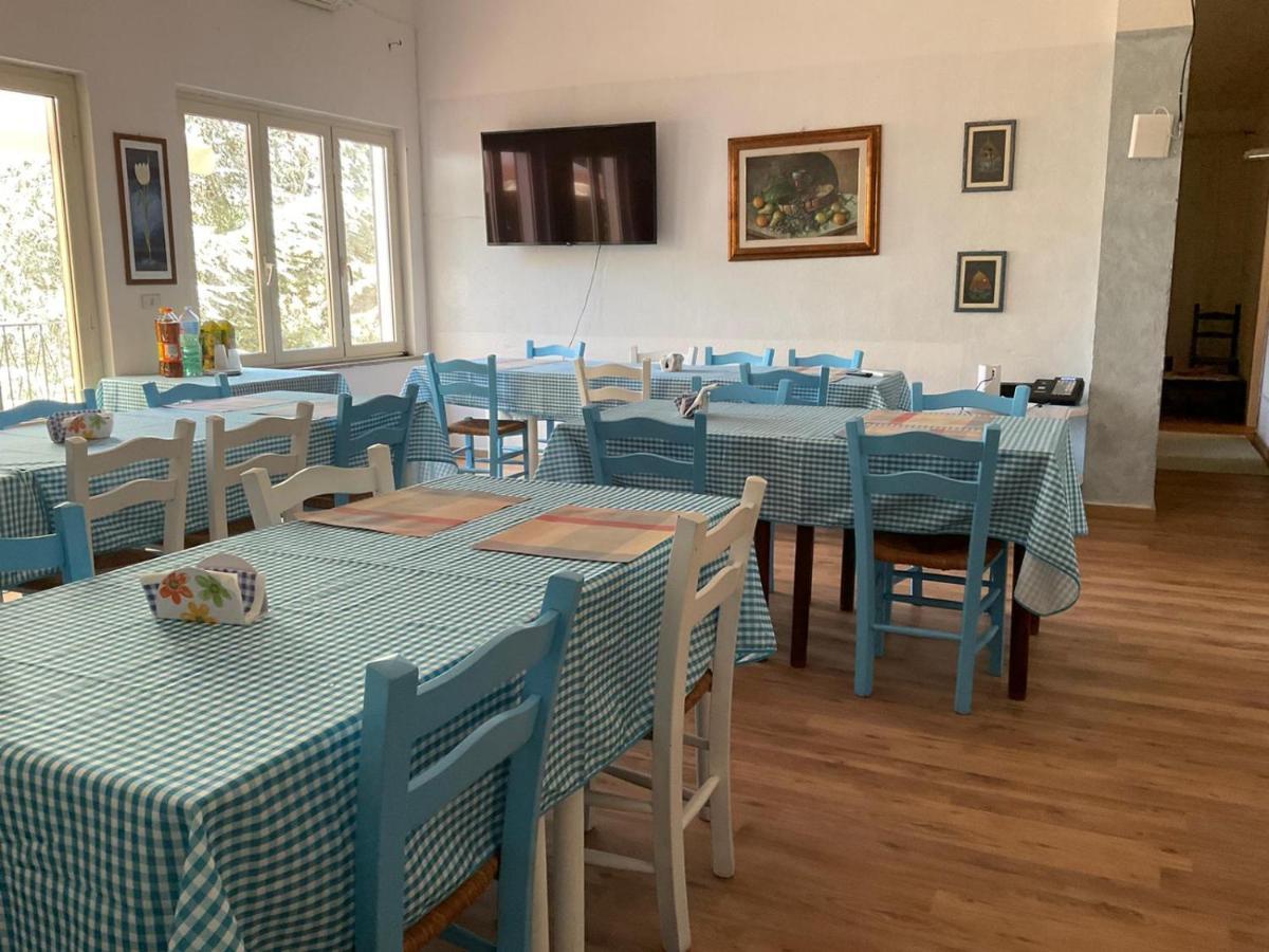 AZIENDA AGRITURISTICA S'ARGALASI - B&B - AFFITTACAMERE Loc S'Argalasi Austis Bagian luar foto